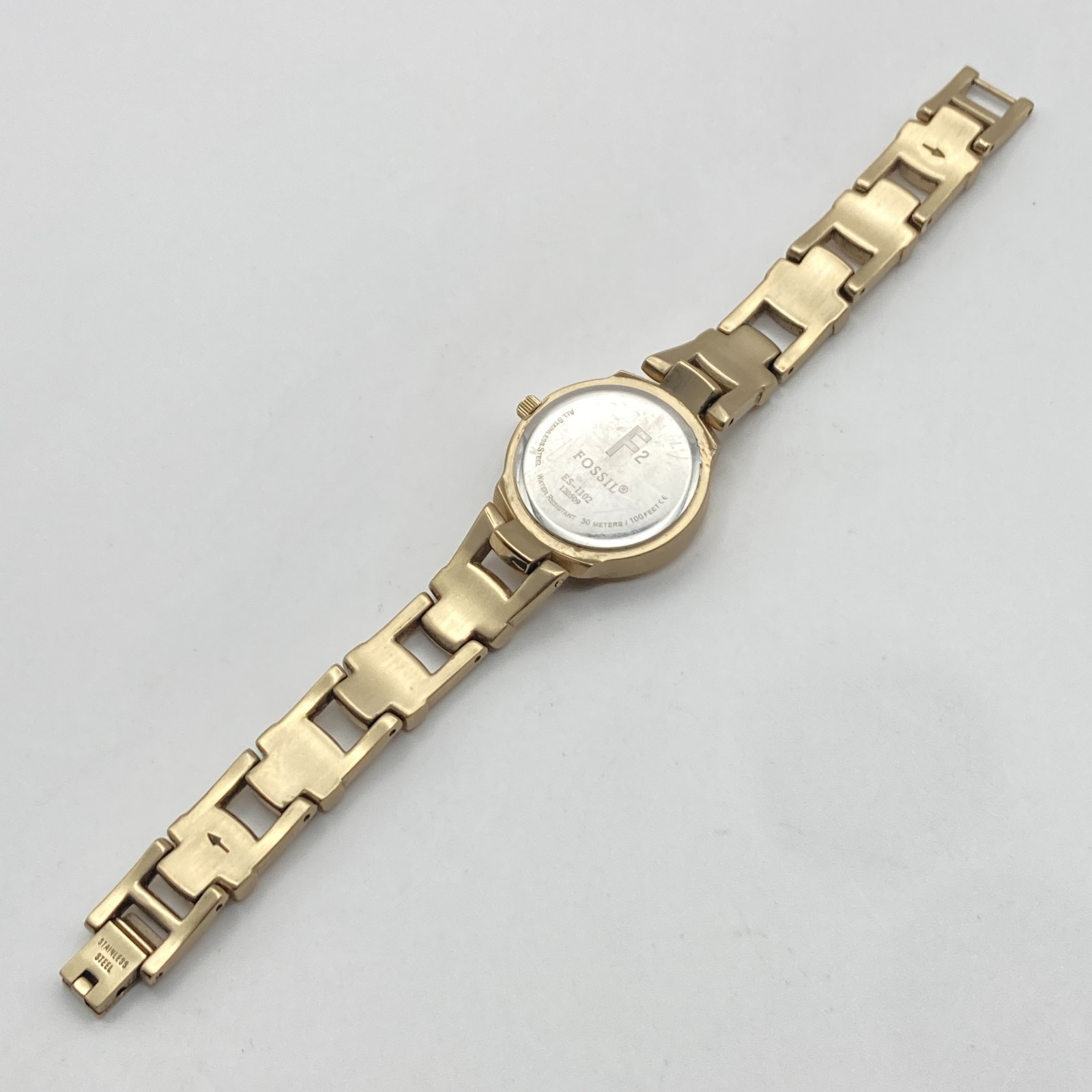 Fossil F2 Women’s Watch 23mm Gold Tone Date Round WR 30M New Battery TINY 5.5″