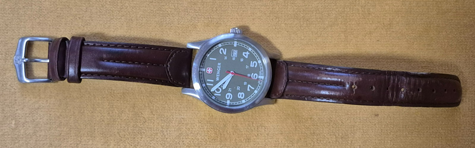 Wenger Swiss 7240X/T Date Watch leather/canvas strap