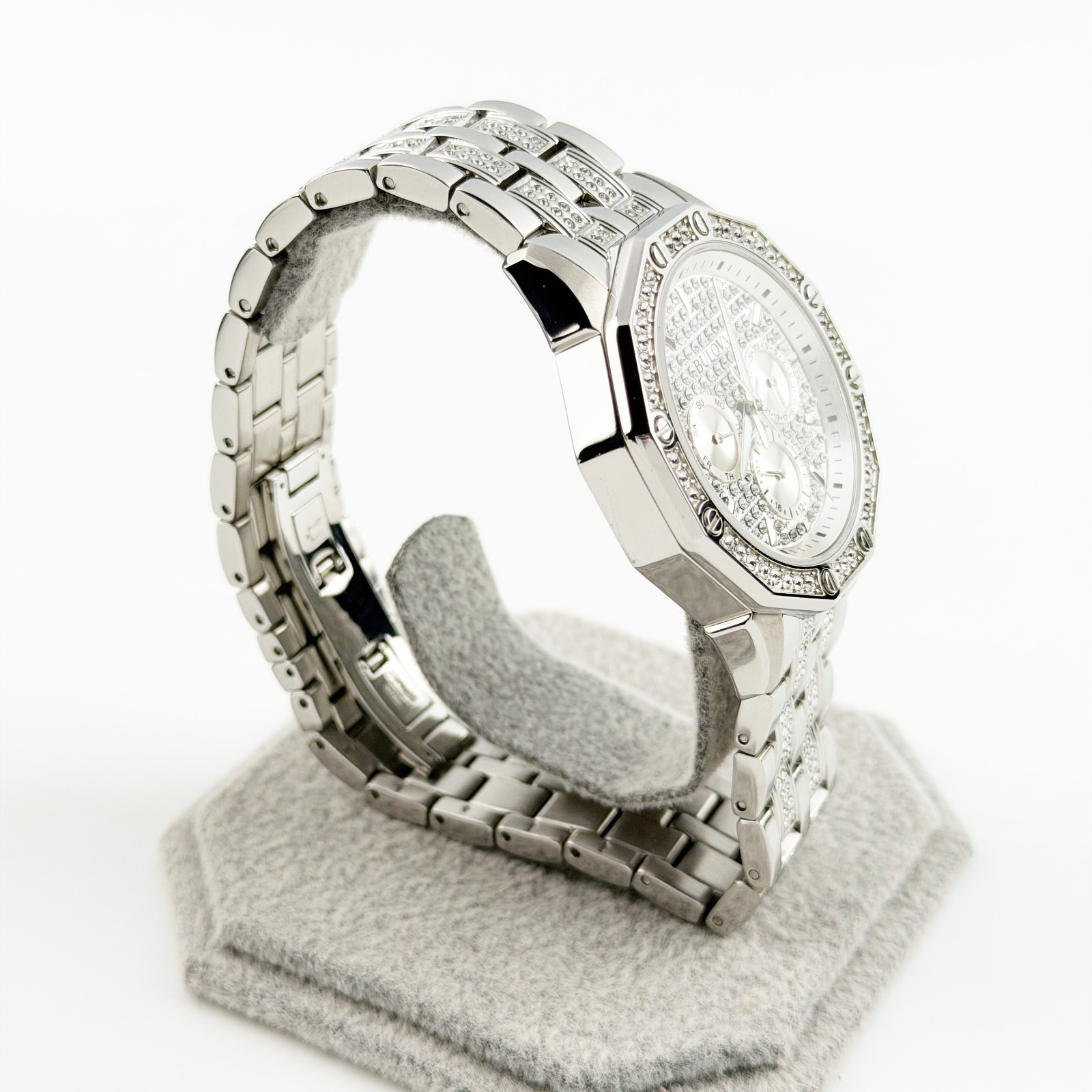 Bulova Men’s Watch Crystal Octava Silver-Tone Stainless Steel Bracelet 96C134