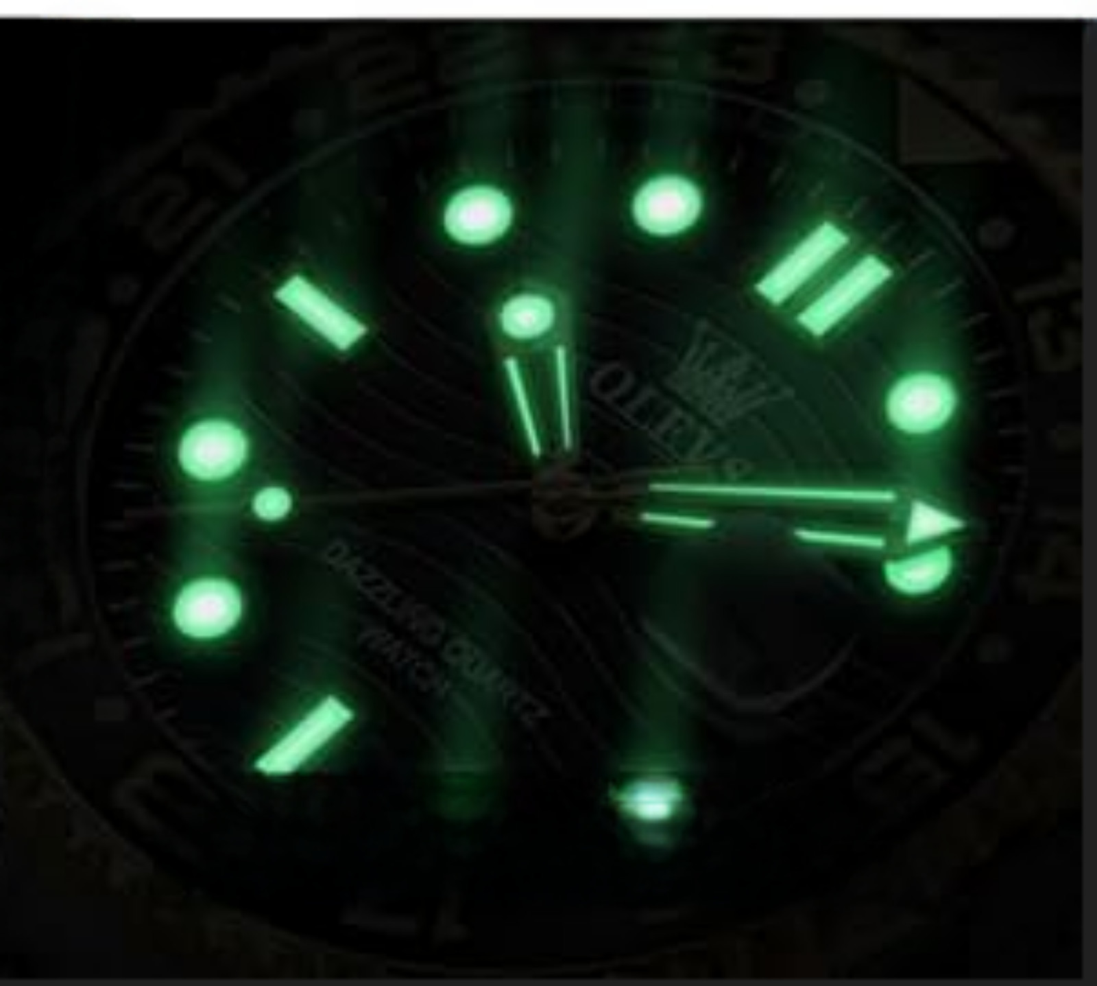 Men’s Waterproof Diver Quartz Silver Bracelet Watch Black Dial Pepsi Bezel Olevs