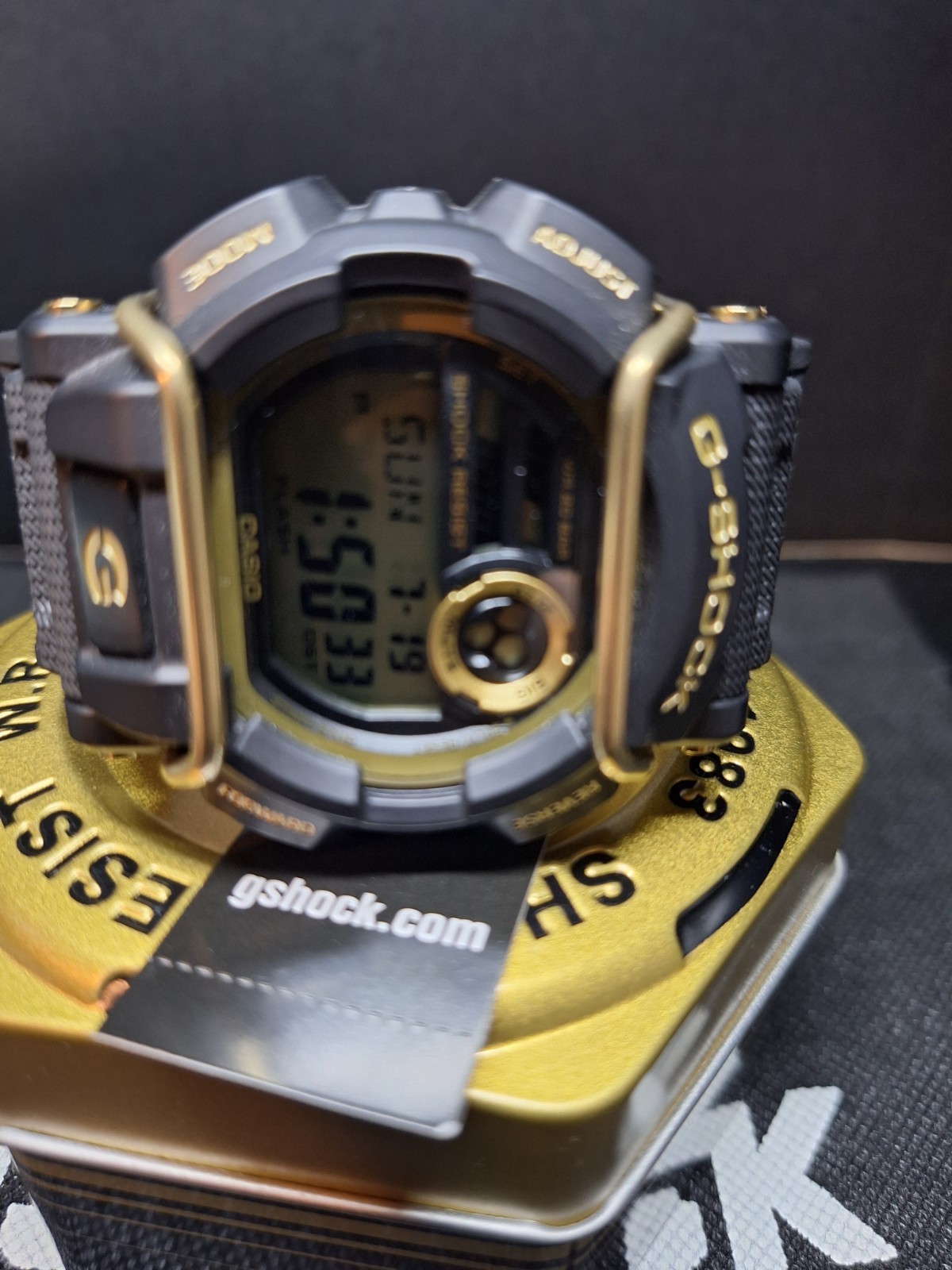 Casio G-SHOCK GD-400GB-1B2 Shock Resistant Digital 200m Black/Gold Box
