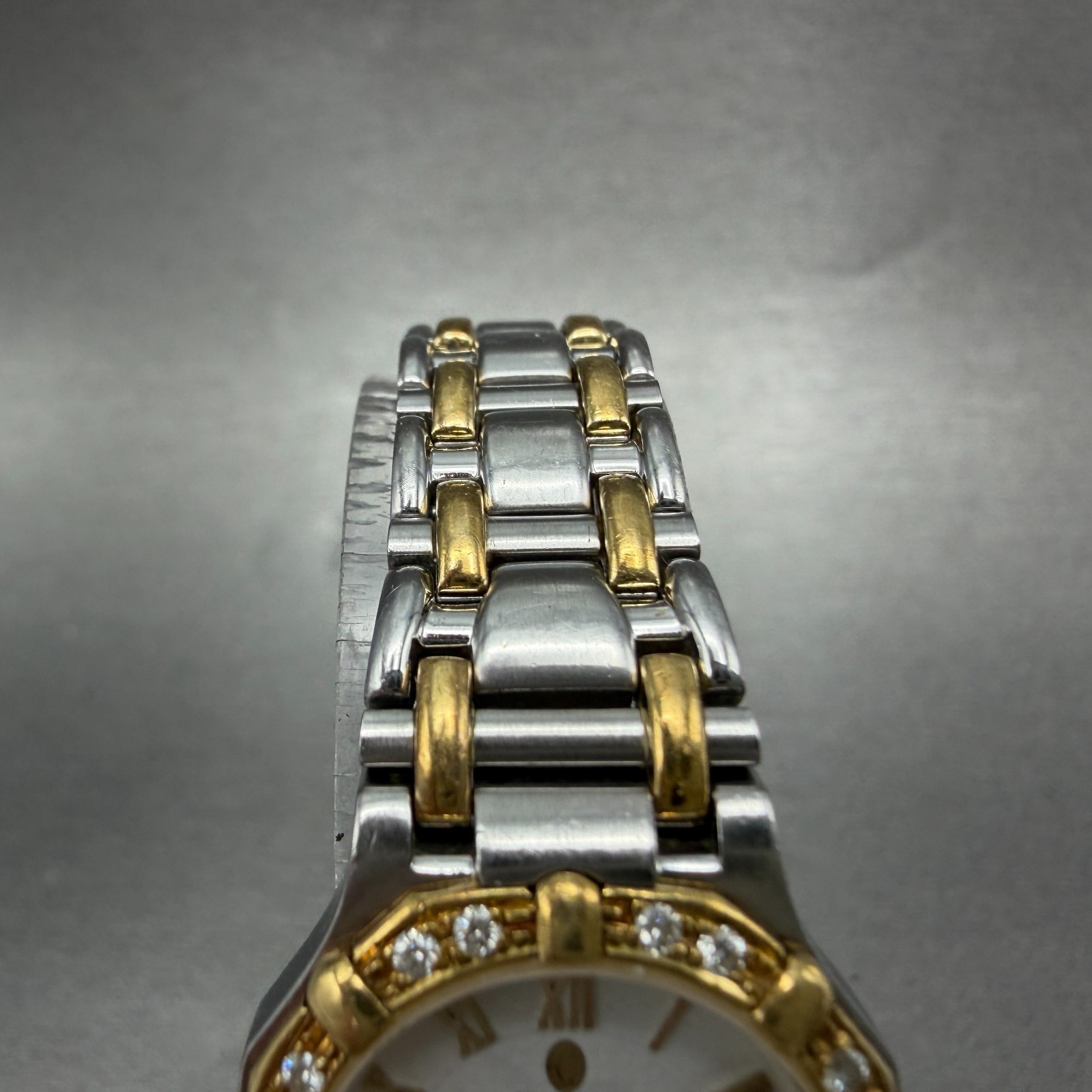 Concord Saratoga Watch Women 23mm White Dial Two Tone Diamond Bezel 15 73 287
