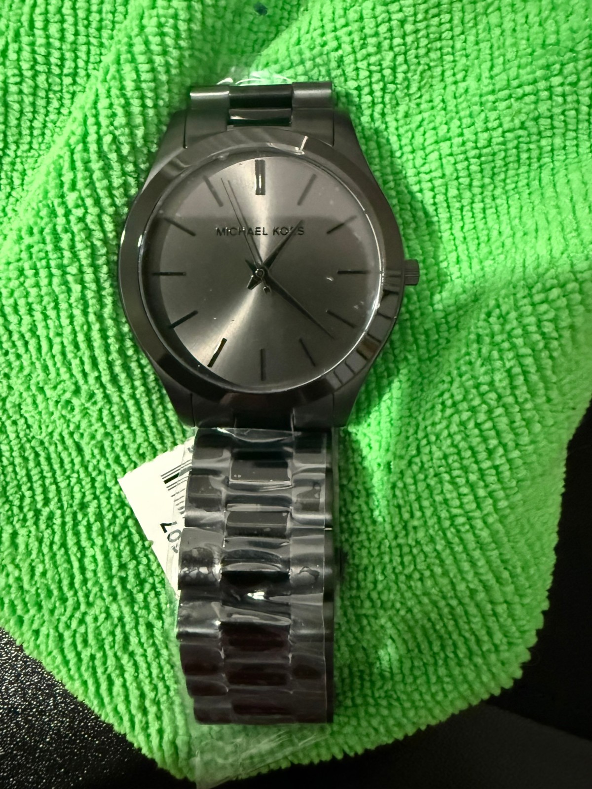 Michael Kors MK8507 Slim Runway 44mm Mens Watch – Black