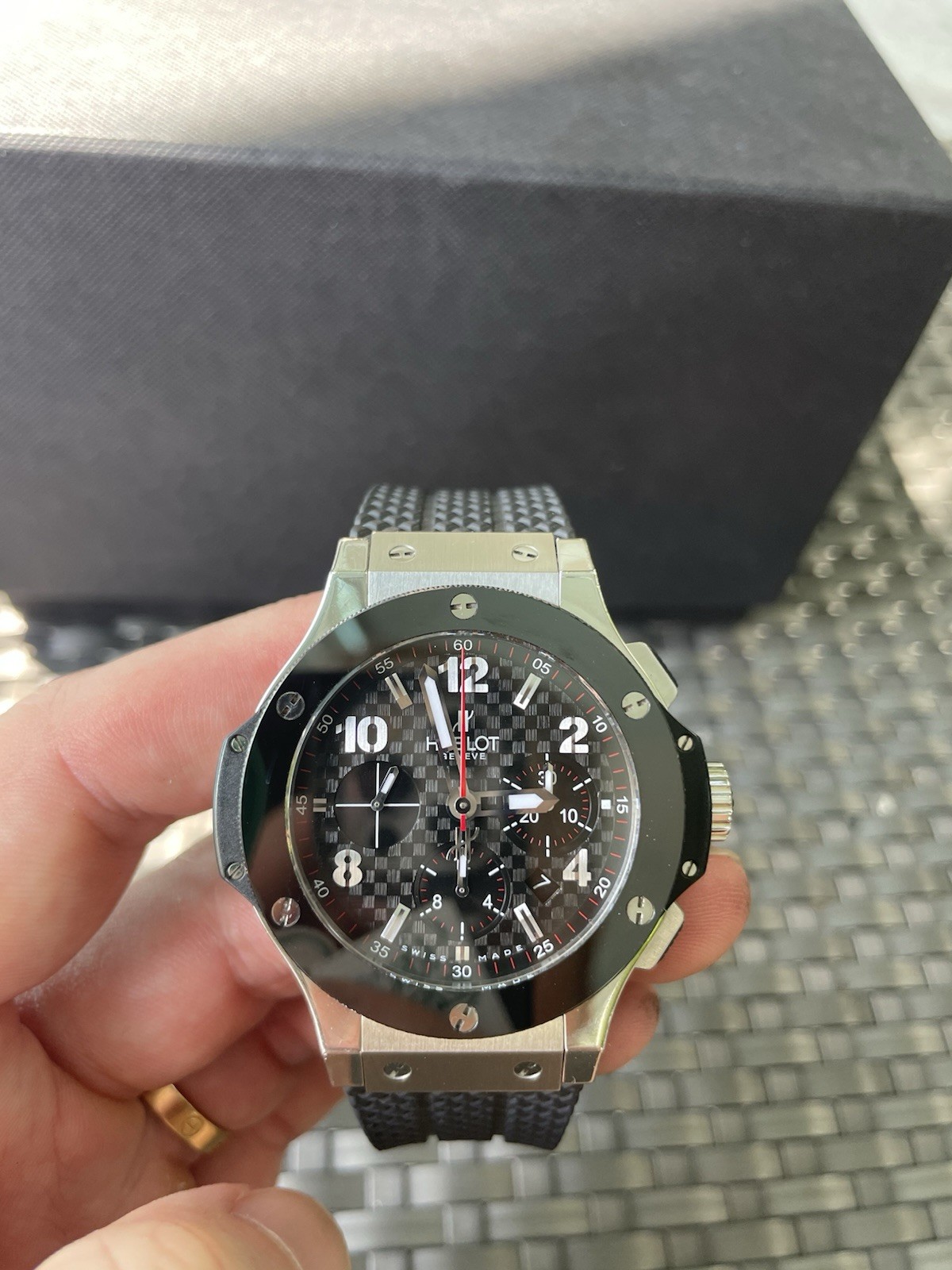 Hublot Big Bang Carbon Fibre Men’s Watch – 301.SB.131.RX FULL SET 2018