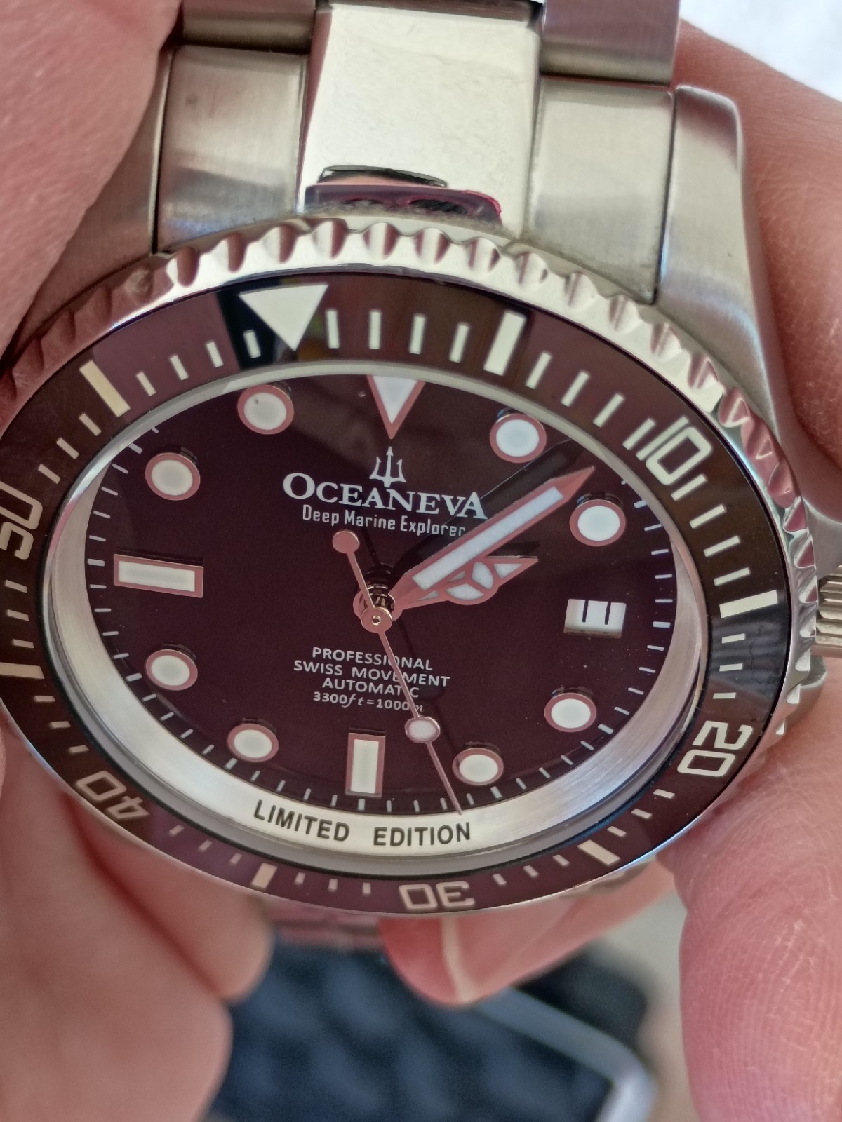 Oceaneva Men’s Deep Marine Explorer 1000M Pro Diver Watch Black & Stainles, Used