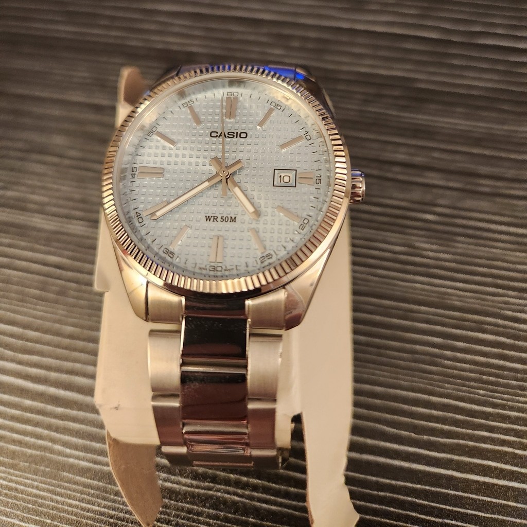 Casio mens Silver Tone Stainless Steel Watch, 38.5mm