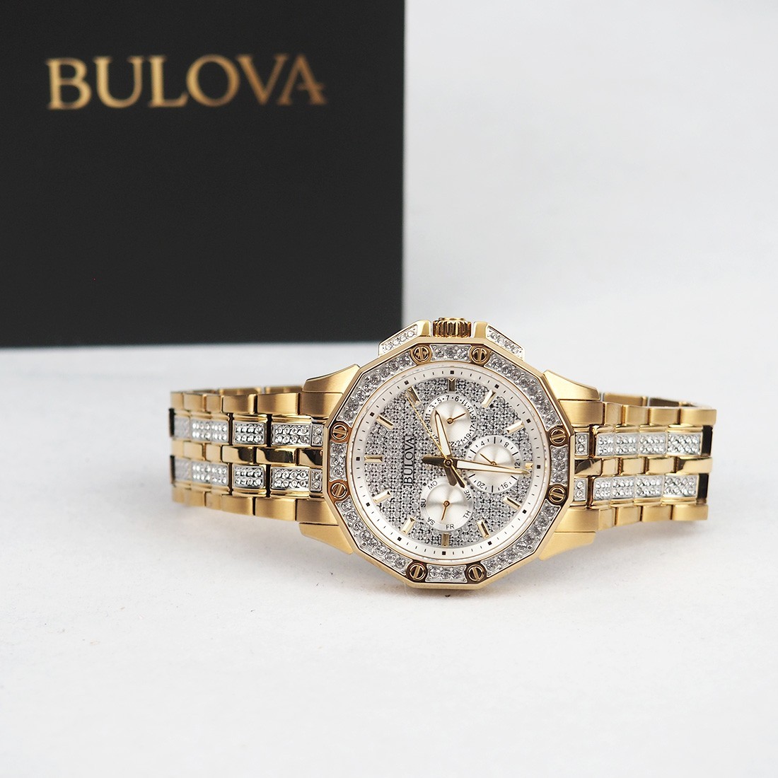 Bulova Octava Crystal 98C126 Two Tone Silver & Gold Men’s Quartz Watch 41.5 mm