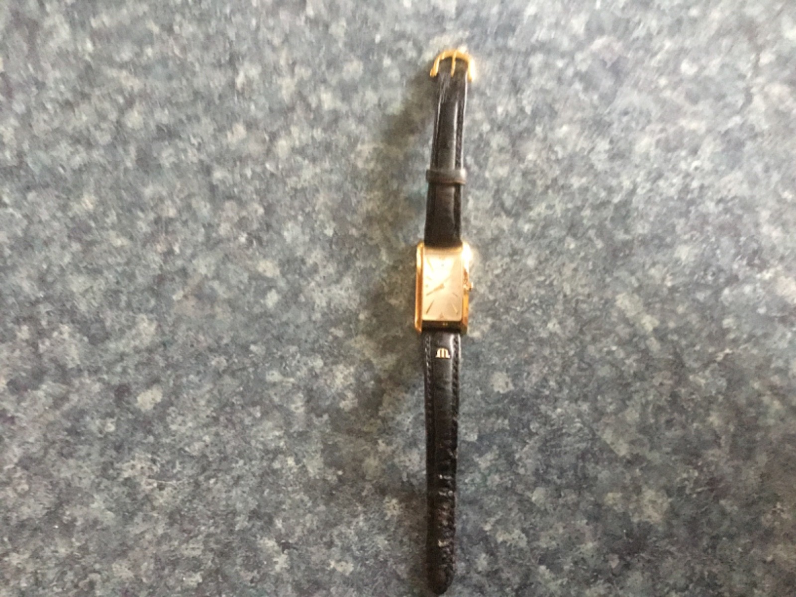 MAURICE LACROIX TANK CURVED GOLD PLATED WATCH, CRACKED CRYSTAL, RUNS
