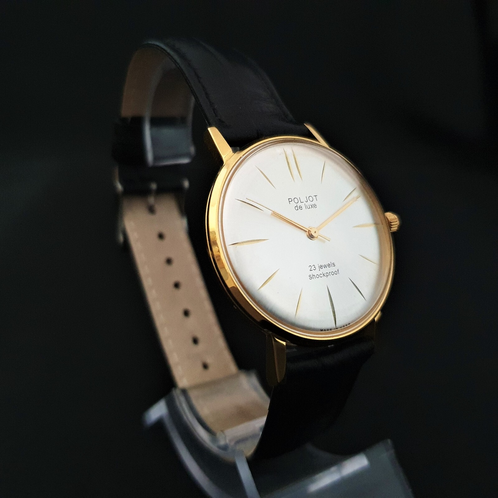 Vintage Watch USSR Poljot De LUXE Ultra SLIM 23 Jewels Soviet Wristwatch 2209