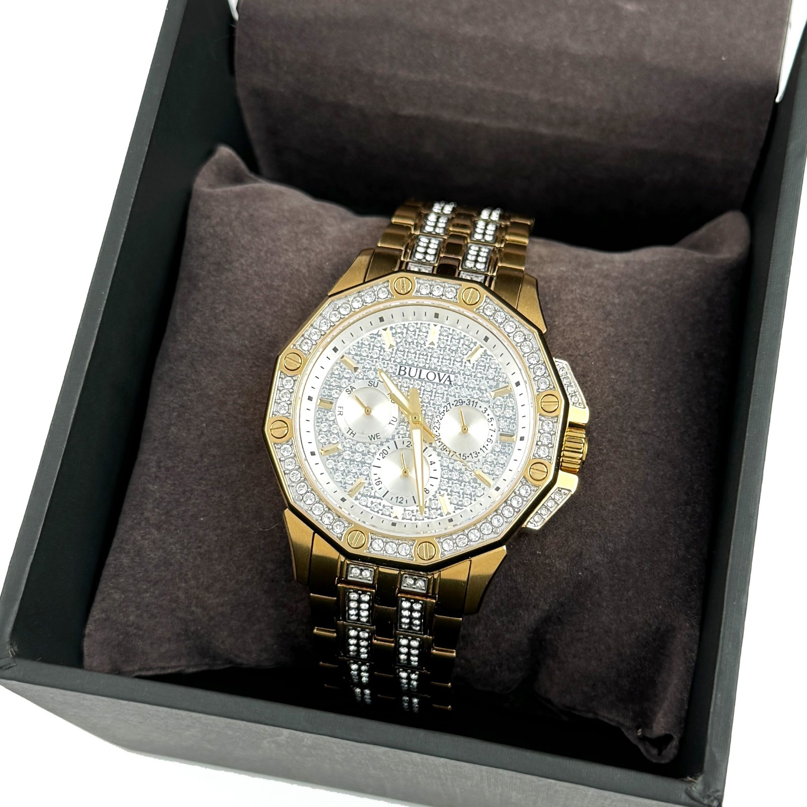 Bulova Crystal Octava 98C126 Quartz Gold SilverDial Stainless Men’s Watch 41.5mm
