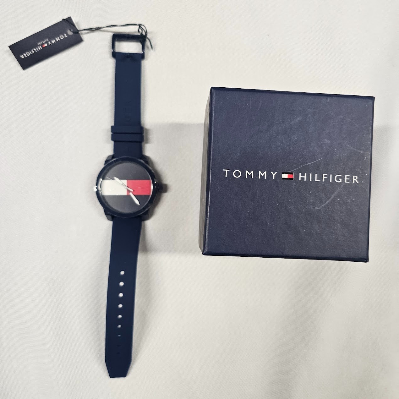 Tommy Hilfiger Quartz Plastic and Rubber Casual Watch BLUE 1791322