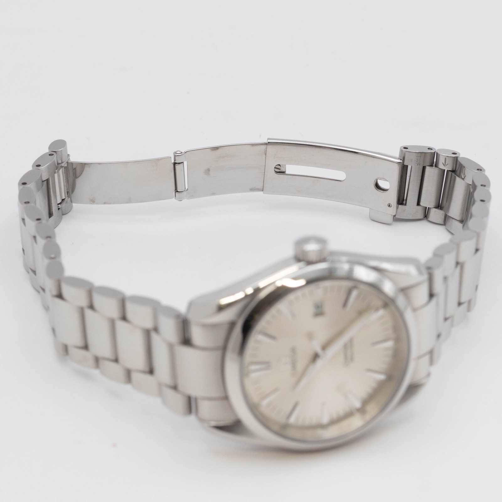 OMEGA Seamaster Aqua Terra 2518.30 Silver Dial Quartz Watch