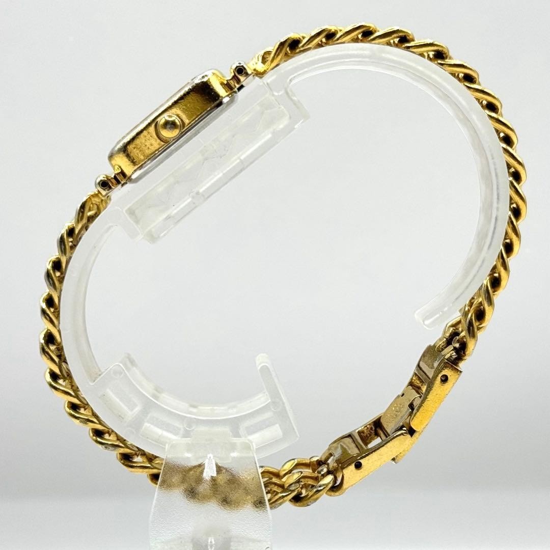 Excellent condition, fully functional SEIKO quartz gold square women’s watch