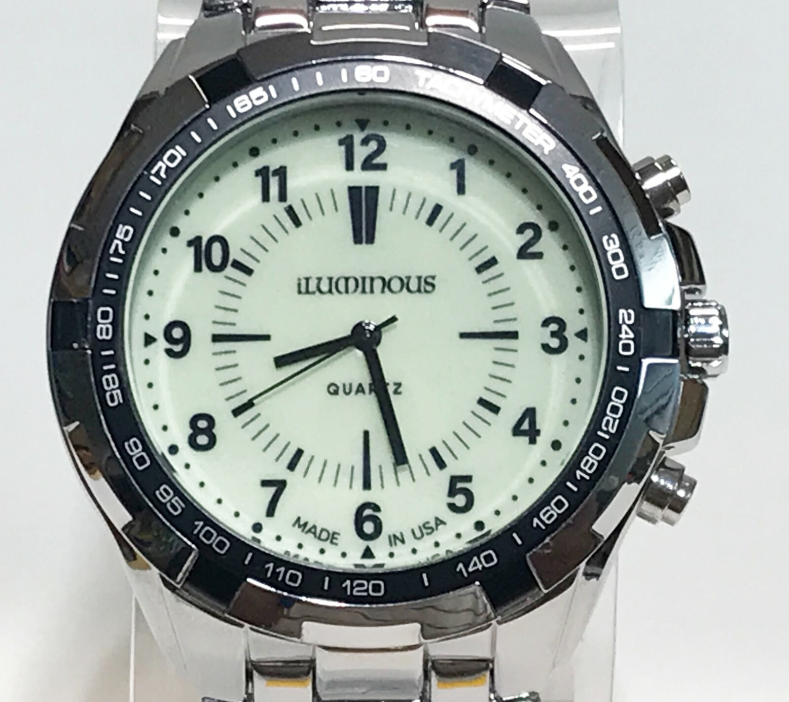 Men’s turquoise luminous dial watch Silver Black 46.5mm case 3atm WR Japan movt