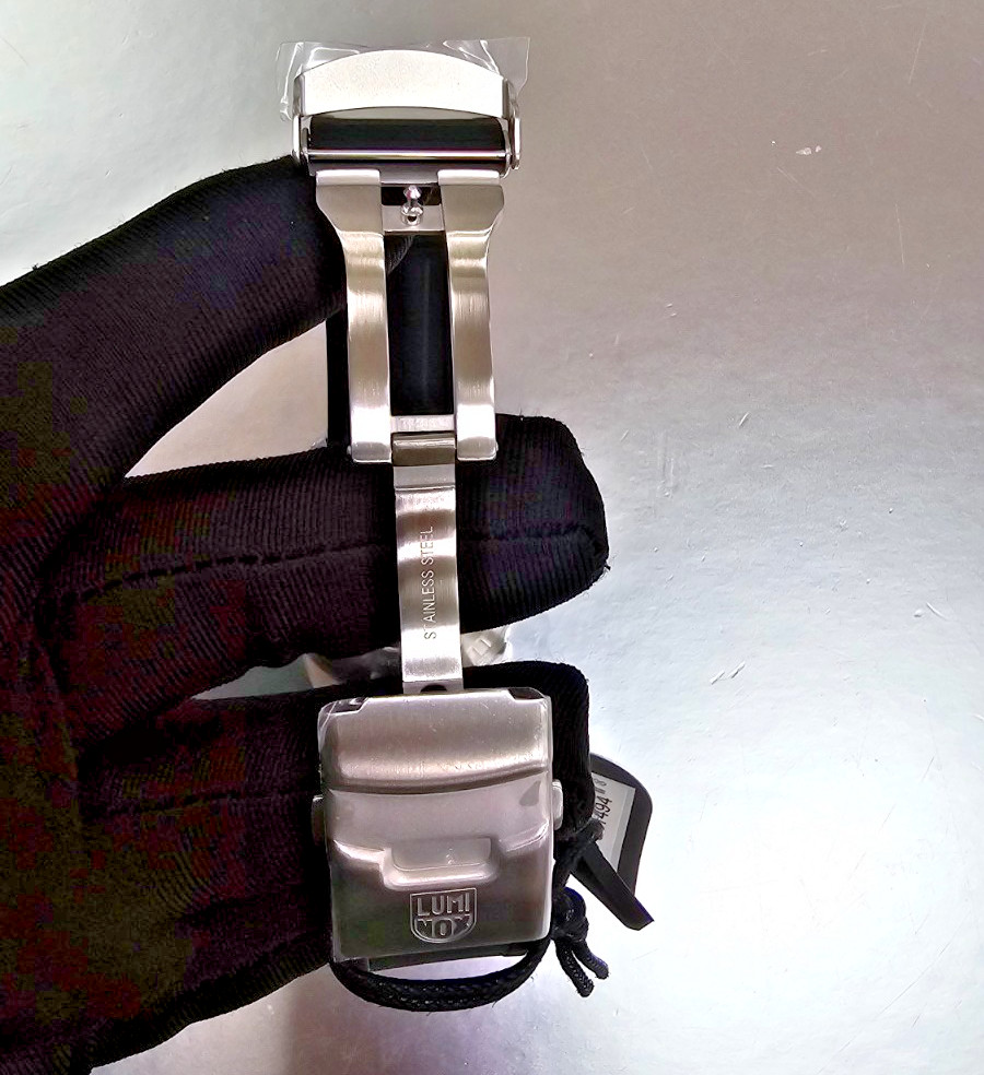 Luminox Pacific Diver 42mm Midnight Mariner Dive Mens Watch XS.3101.H (WHITE)