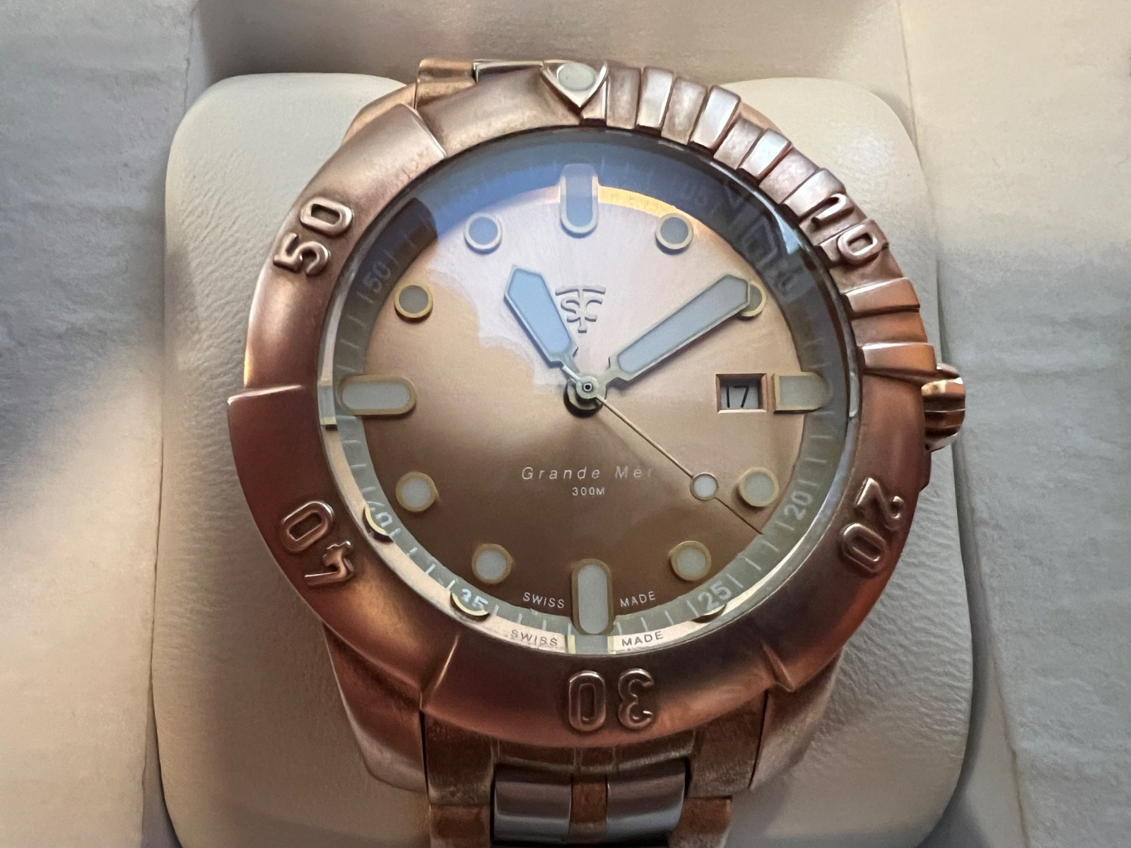 Bronze watch The Sacred Crafts la Grande Mer.