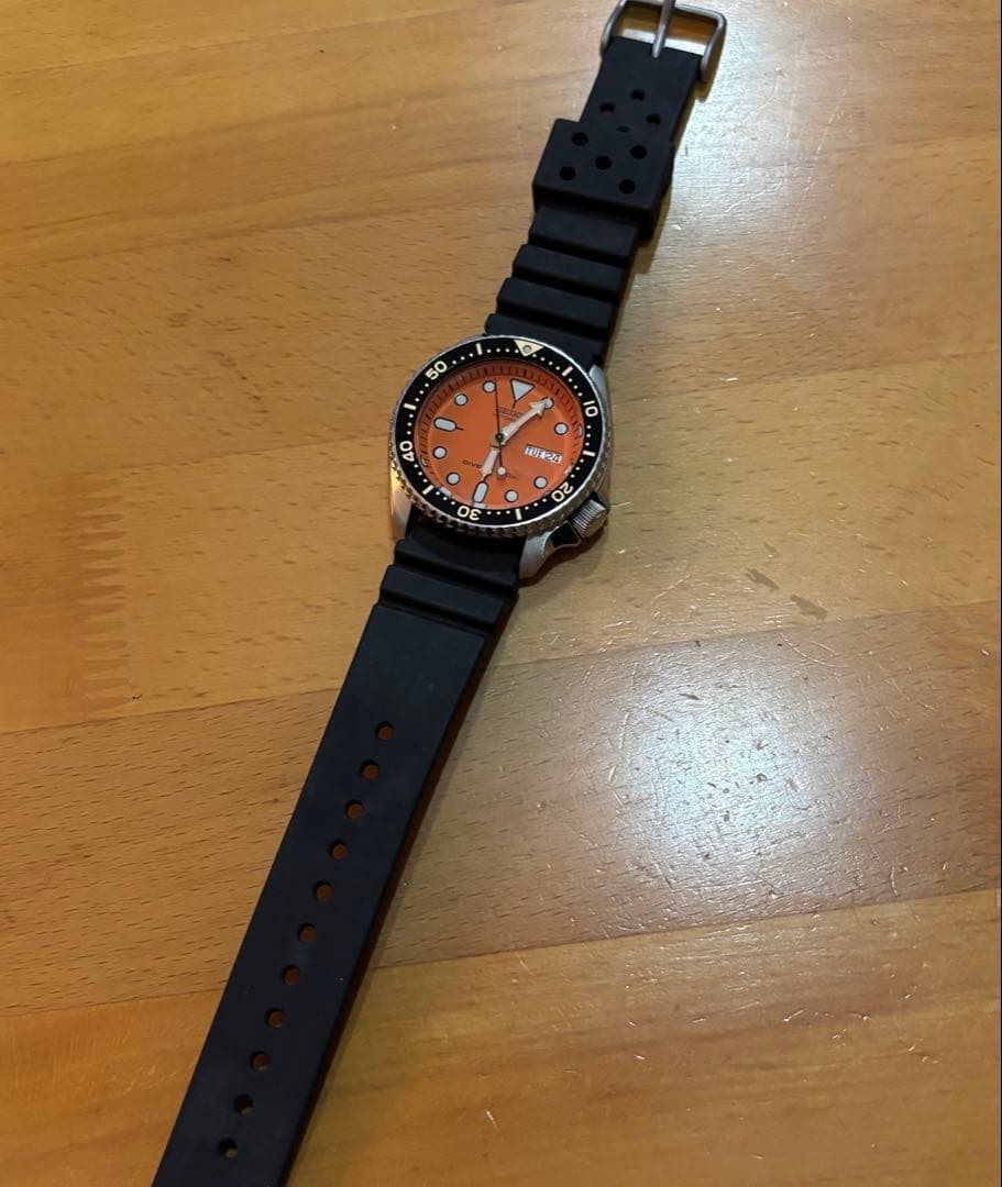 Seiko Automatic Watch Orange Dial 200m Waterproof From Japan