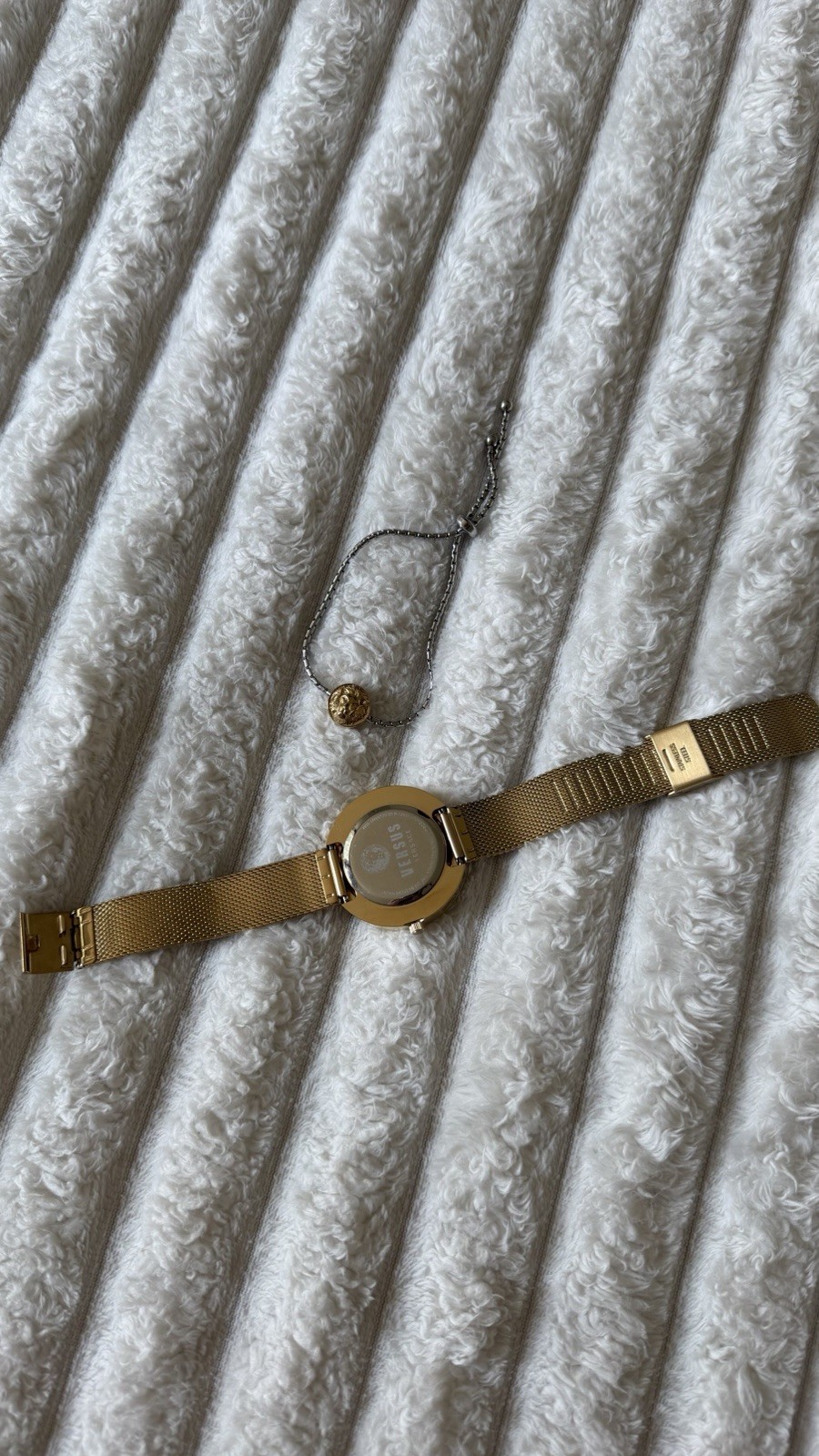Versus Versace Women’s Gold Tone Mesh Bracelet Quartz Watch 33mm Silver Dial
