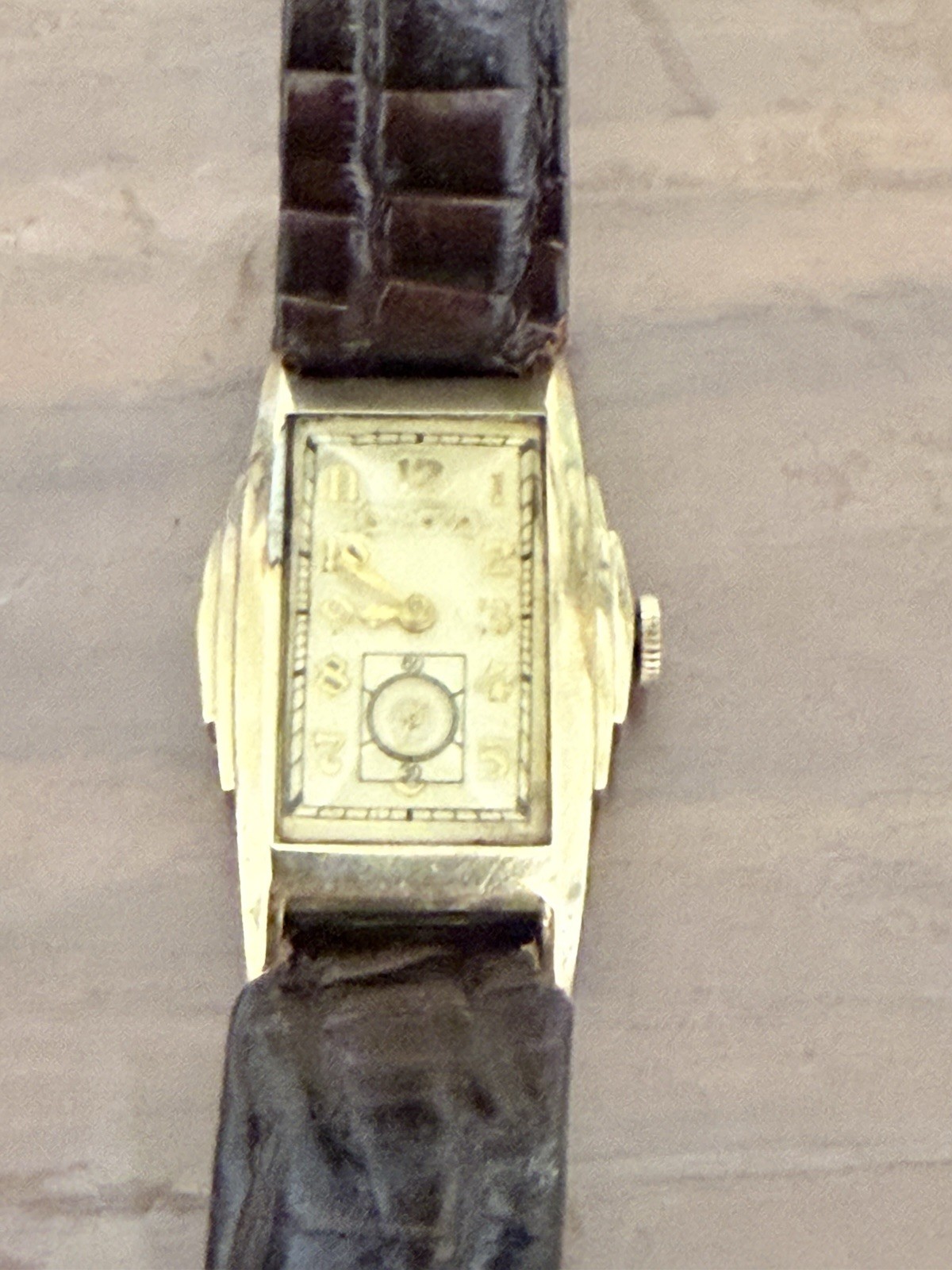 BULOVA YELLOW 10k GF 3 STEP BEZEL CASE ORIGINAL DIAL VINTAGE 194Os ART DECO RUNS