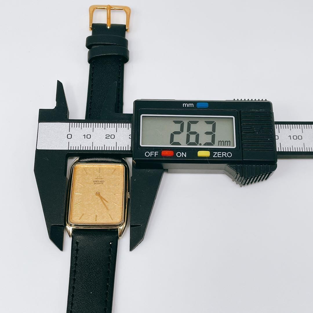 Seiko Rectangular 5Y30-5D50 Vintage Quartz Watch Black Japan 071122