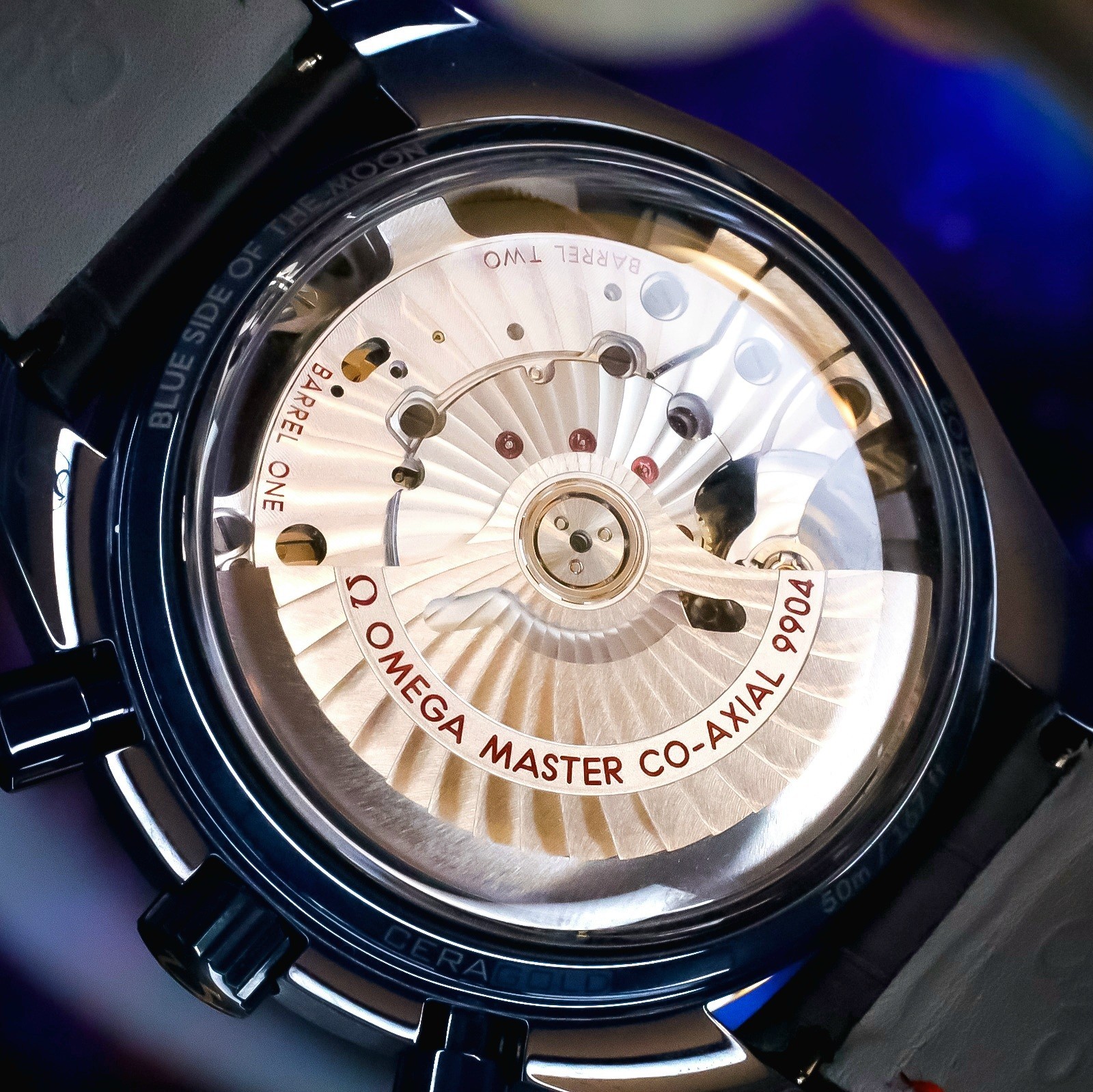 OMEGA Speedmaster Moonphase 304.93.44.52.03.002 Blue Side Of The Moon Full Set