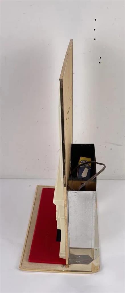 VINTAGE 1950’S LONGINES ANIMATED “FIREPLACE” DISPLAY – NEW OLD STOCK!!