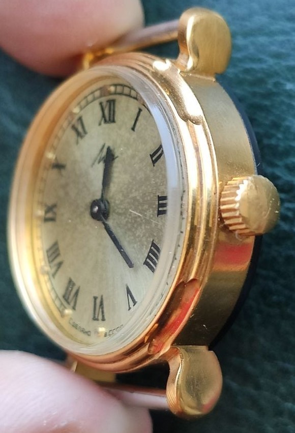 VINTAGE LUCH USSR Ladies Watch Roman Dial Gold Plated AU Soviet Mechanical WORKS