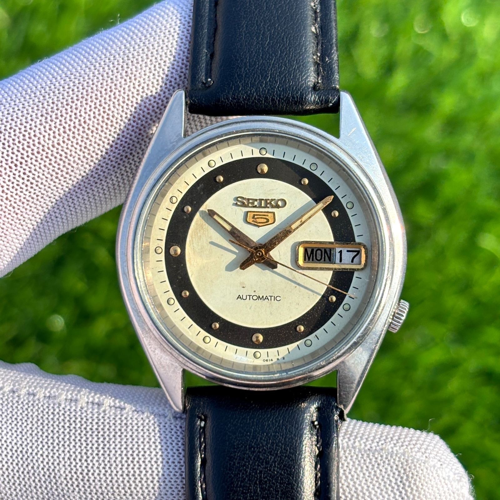 Vintage Seiko 5 Dress Formal Automatic Japan Made Men’s Watch 7009-6001