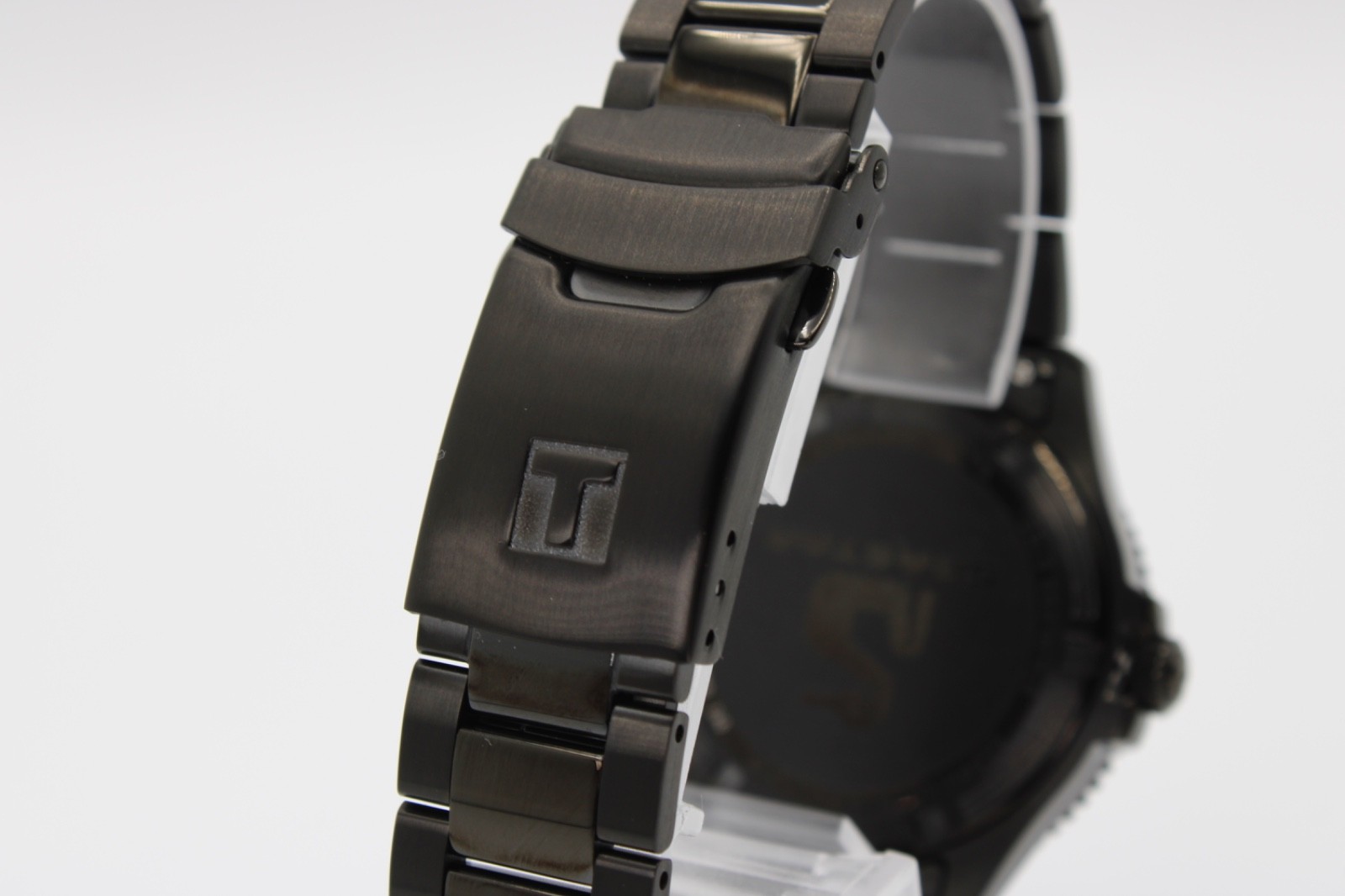TOMMY HIFIGER Decker 1791475 Black Dial Men’s Watch 46mm