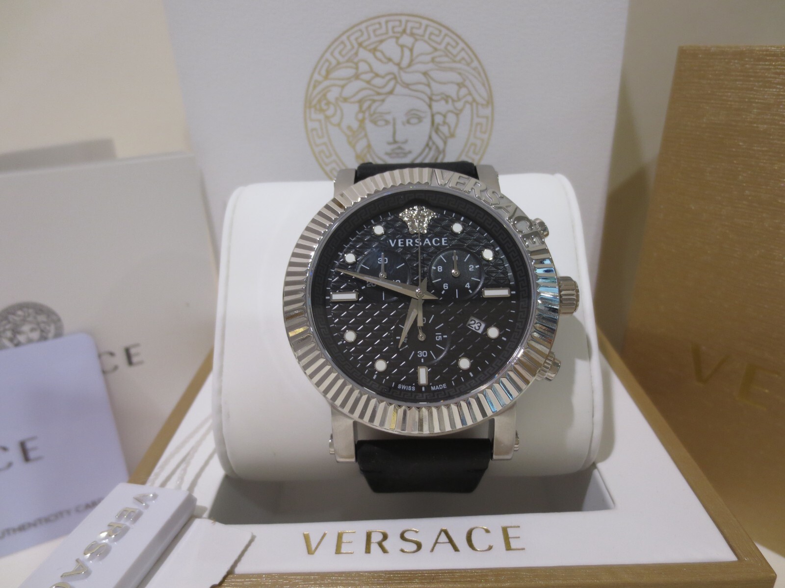 Versace Men’s VESQ00222 V-Chrono Chronograph Date Swiss Made Leather Watch