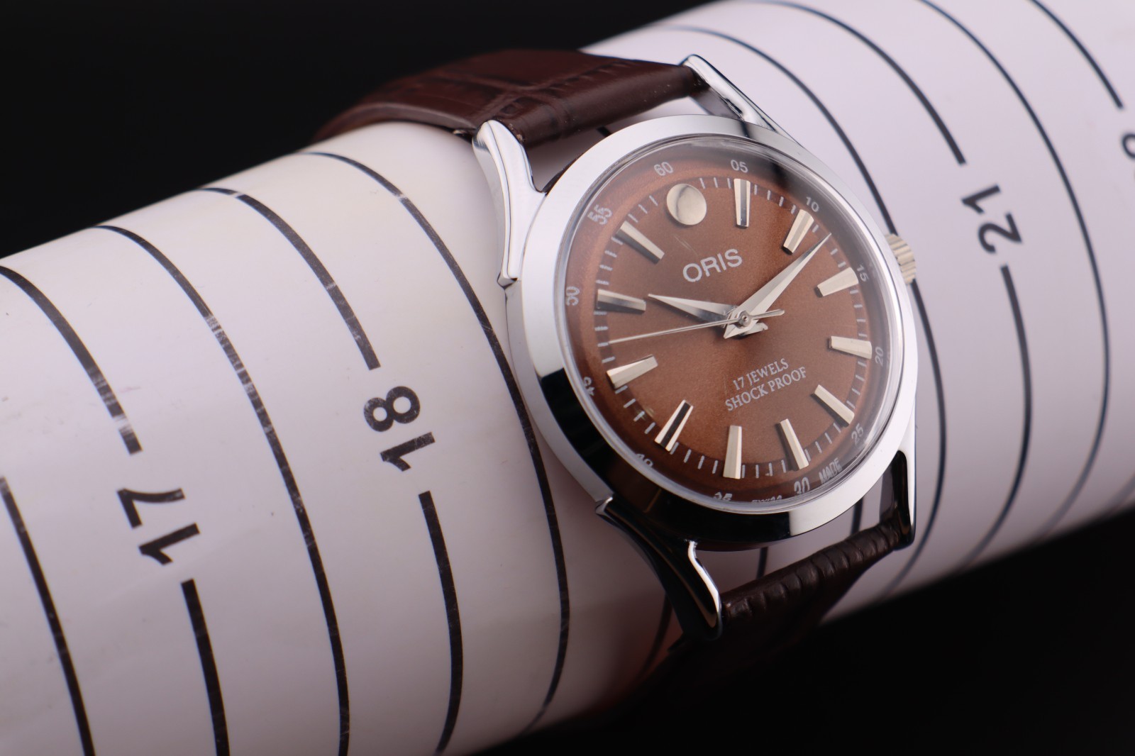 Oris Vintage Hand Winding Mechanical 17 Jewels Men’s Wrist Watch – Swiss Made