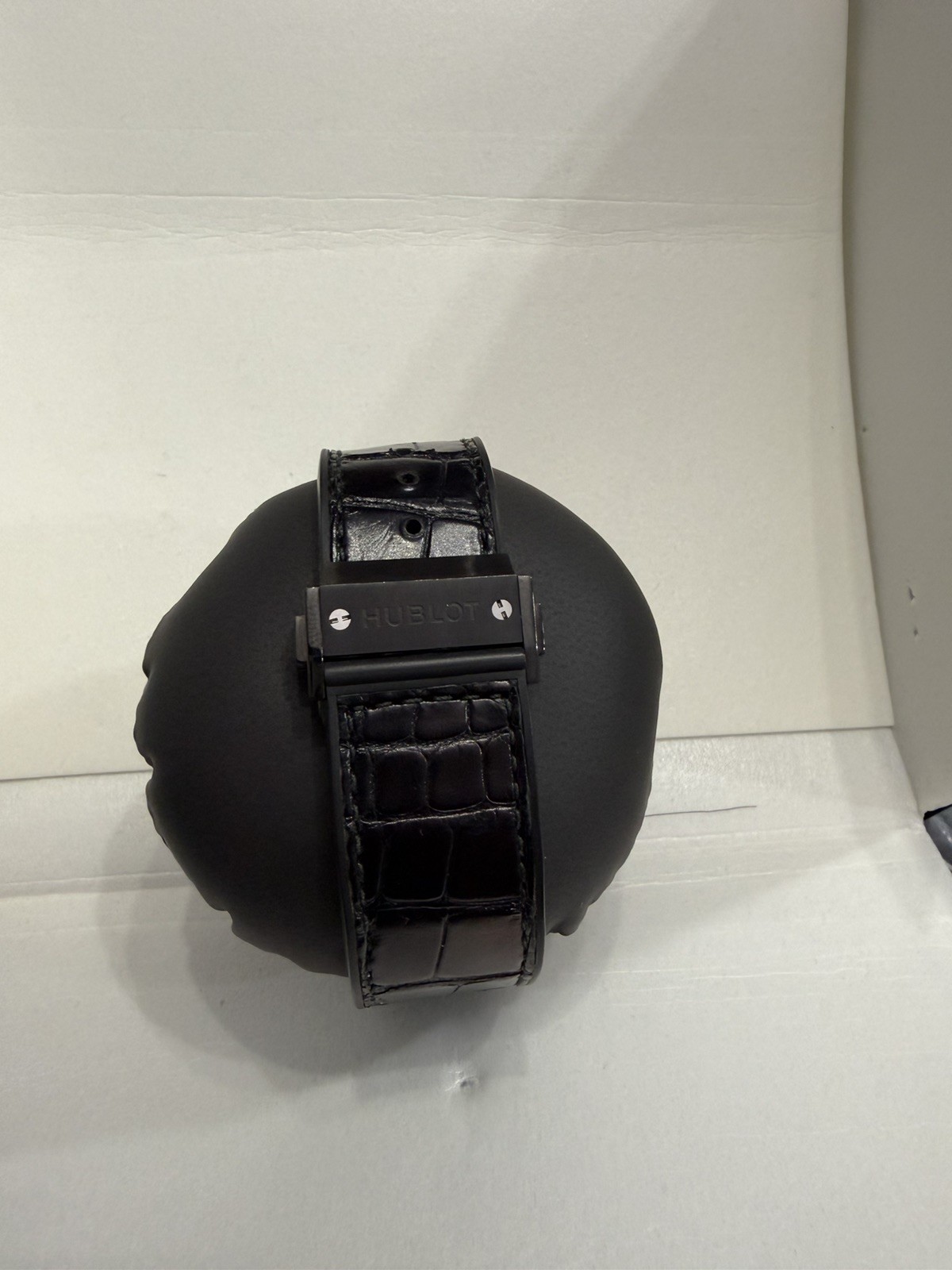 Hublot Classic Fusion Black Magic 45mm Watch Box Papers 525.CM.0170.LR