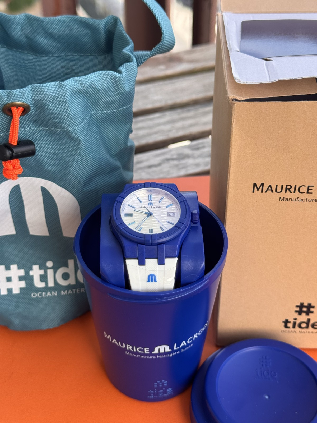 Maurice Lacroix AIKON #tide 40mm Quartz White AI2008-BBB11-300-0 Full Set BNIB