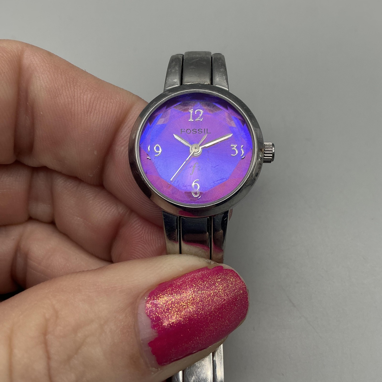 Fossil F2 Womens Watch 22mm Purple Dial Stainless Steel New Battery 5.75″