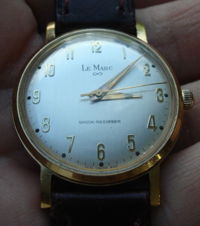 Le Marc by Benrus Shock-Absorber Linen Dial ETA 2373 17 Jewels Swiss wristwatch