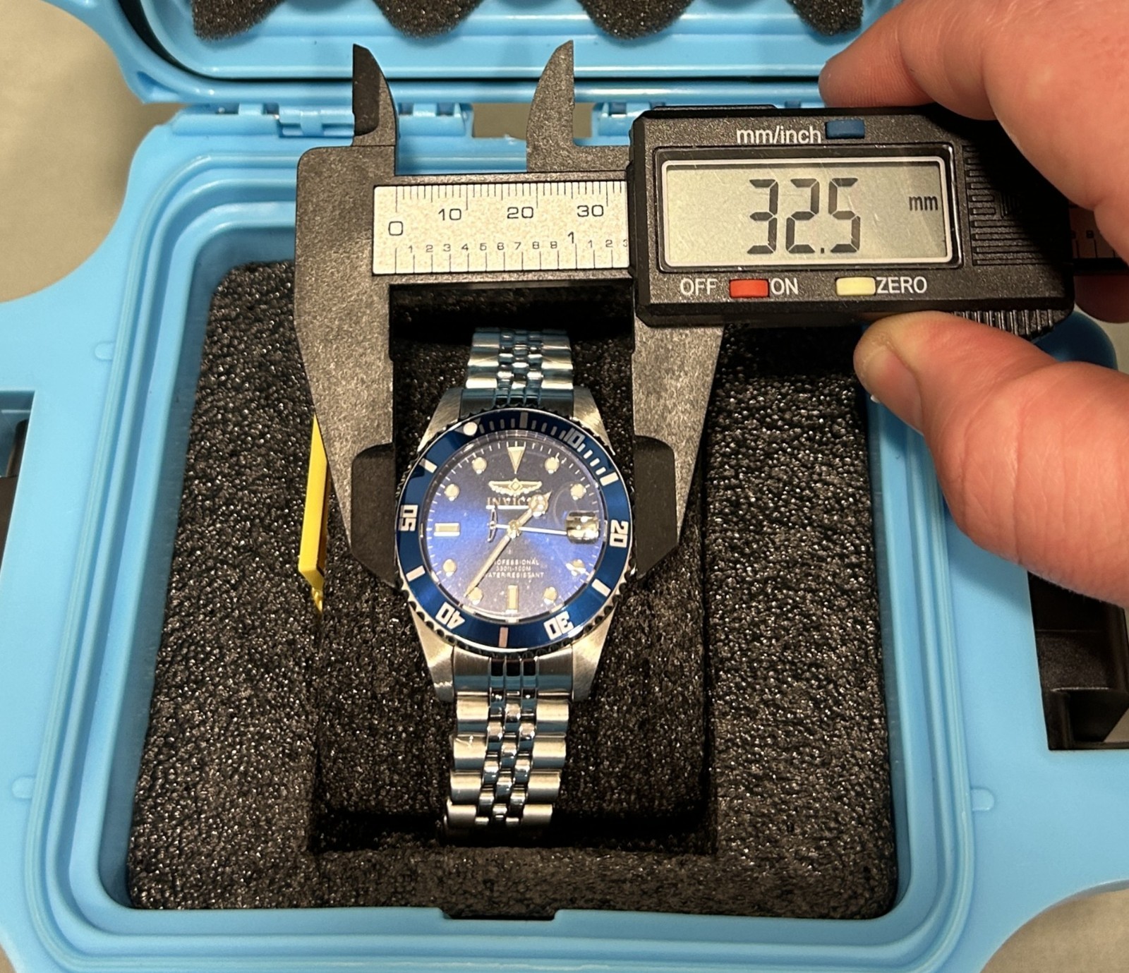 Invicta Pro Diver 29187 Women’s 34mm Blue Dial Quartz Watch NOS Box Tag