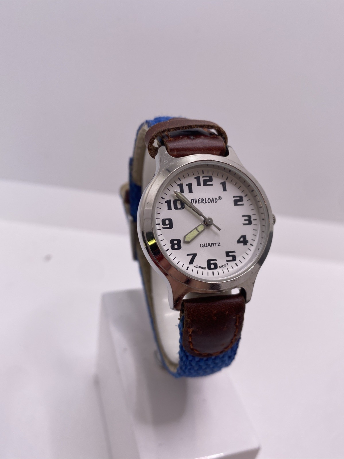 Overload Womens Silvertone Canvas Worn Leather Strap Works New Battery