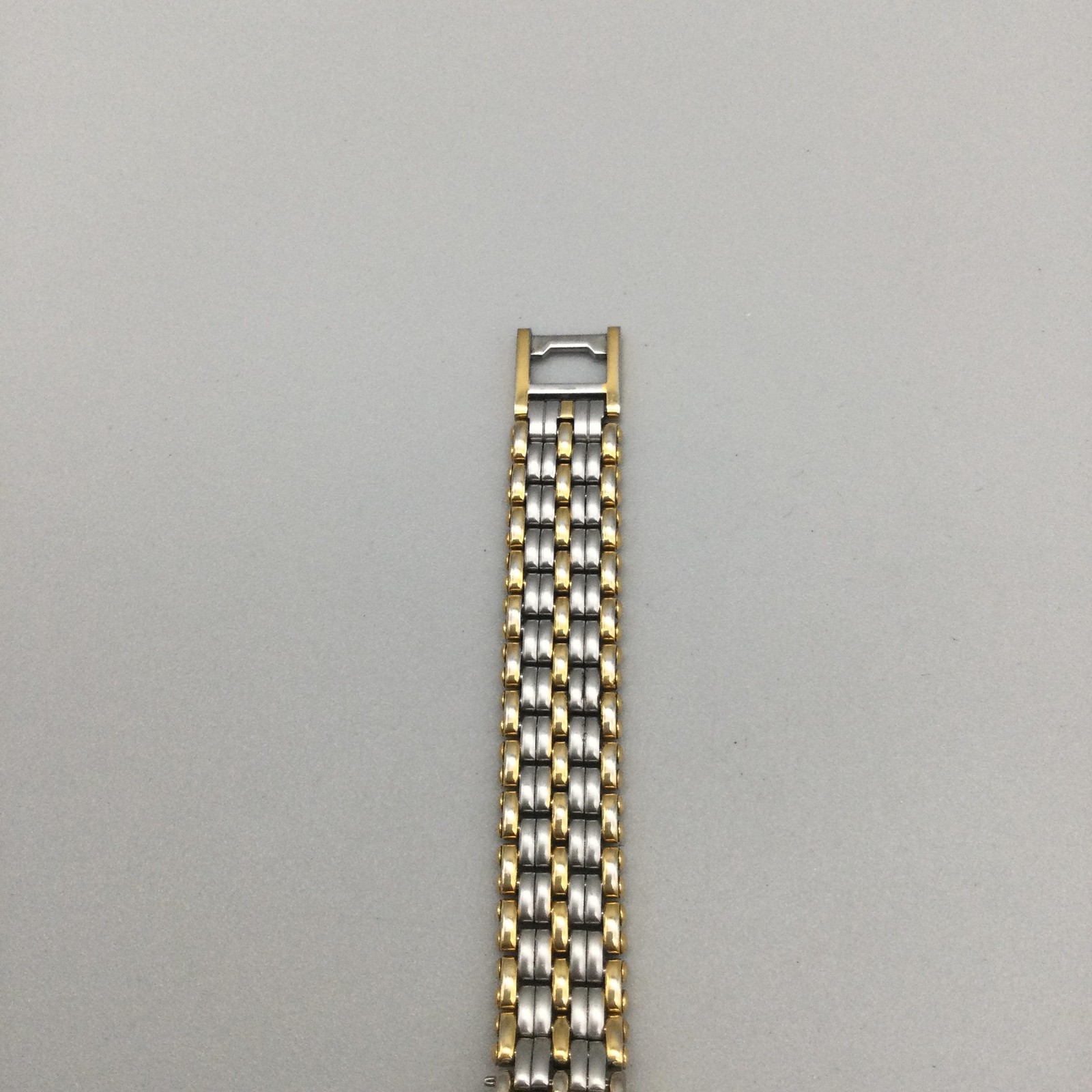 Mondu Womens Watch 23mm White Dial Two Tone Roman New Battery 7″