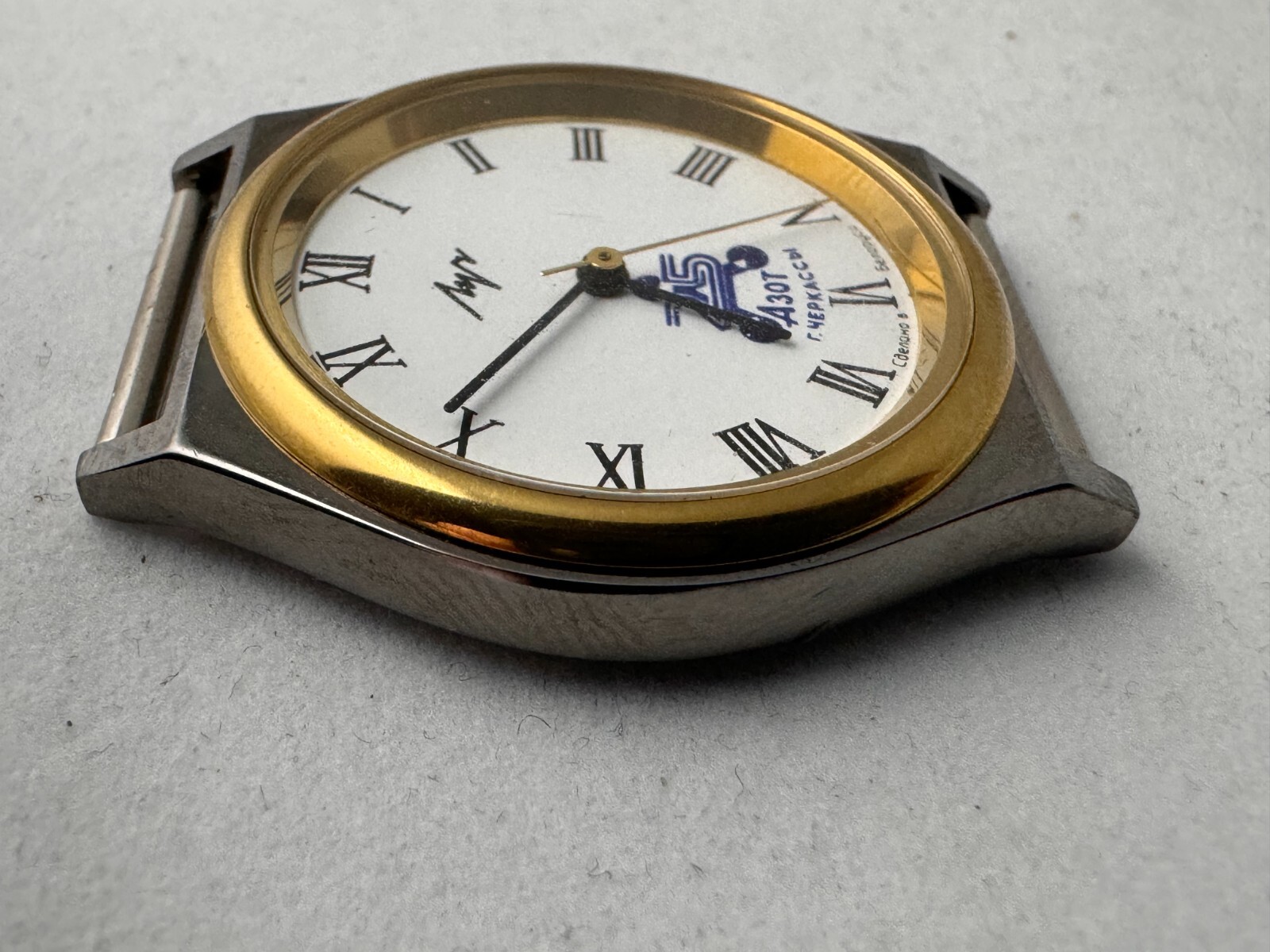 Luch Vintage AZOT factory , 1992 In Original Box (Documents) , Quartz Watch