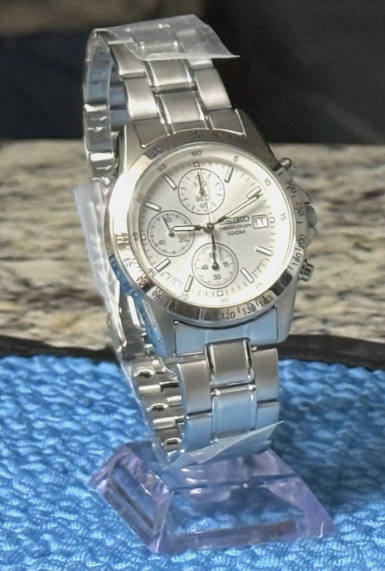 Seiko Spirit Chronograph Watch SBTQ039[US STOCK] Champagne Dial 38.5mm 7T92 NEW