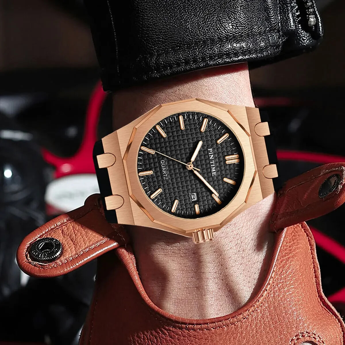 Mens Watch Elegance and Functionality Luxury Watch