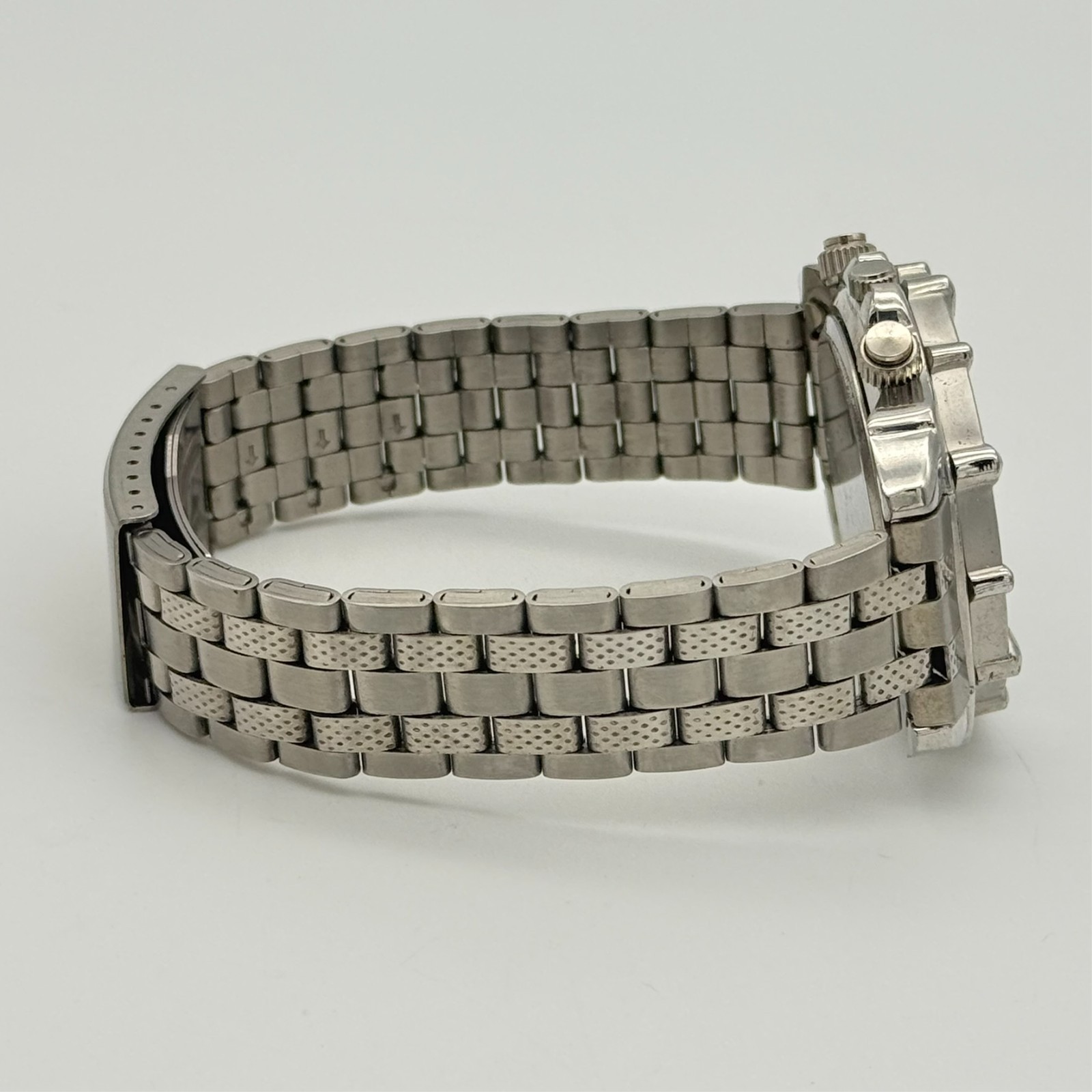 Unworn Men’s BELL & ROSE Silver Tone, Steel Bracelet Watch, 42mm, Analog, Quartz
