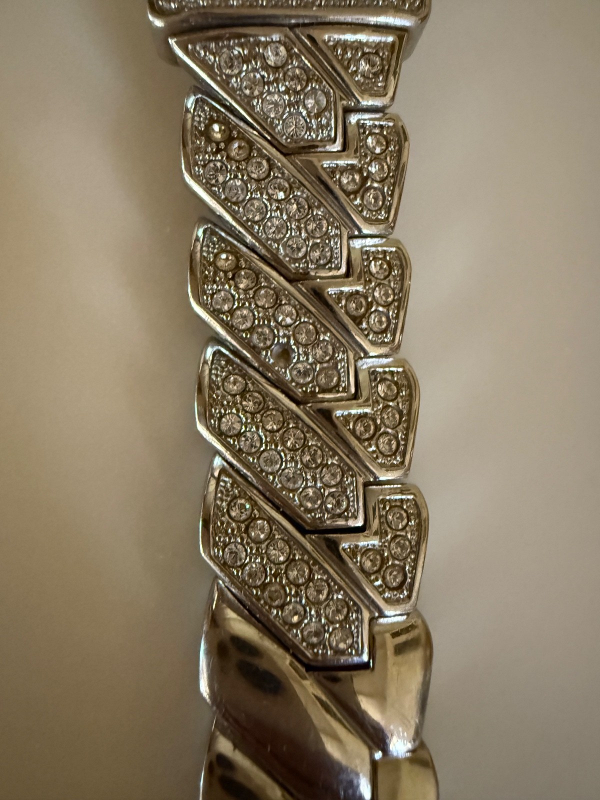 Vintage DKNY Crystal Pave D Logo Link Bracelet Watch Stainless Steel As Is
