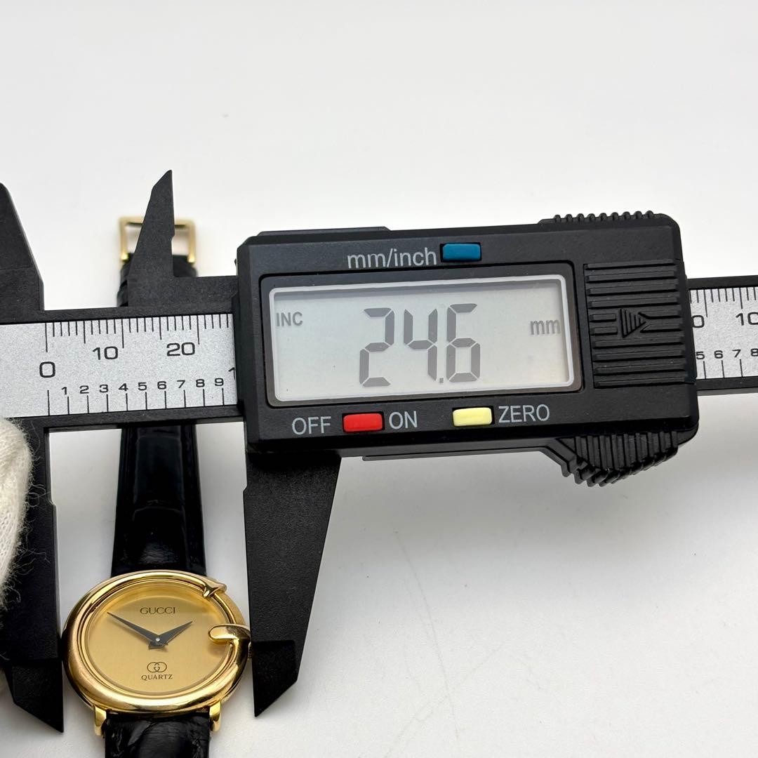 Gucci GG Logo 3600 Gold Black Quartz Wristwatch Vintage Japan 0613821