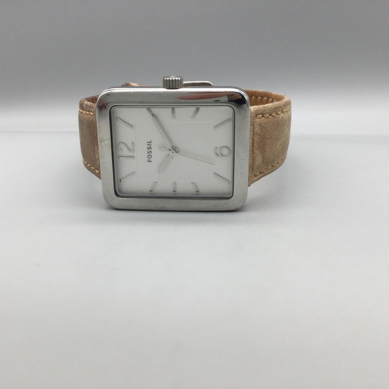 Fossil ES4243 Womens Watch 28mm Silver Tone Brown Leather Band New Battery