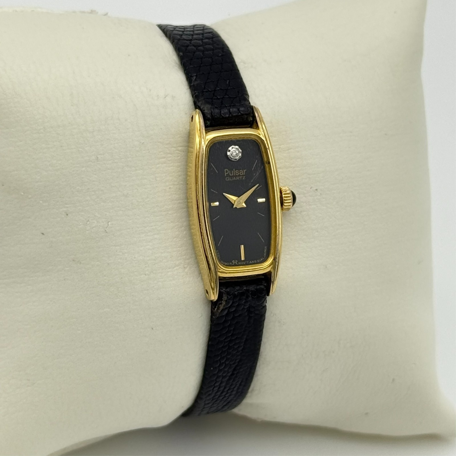Vintage 1990s Women’s PULSAR Gold Tone Petite 13mm Watch, Leather, V220-5070