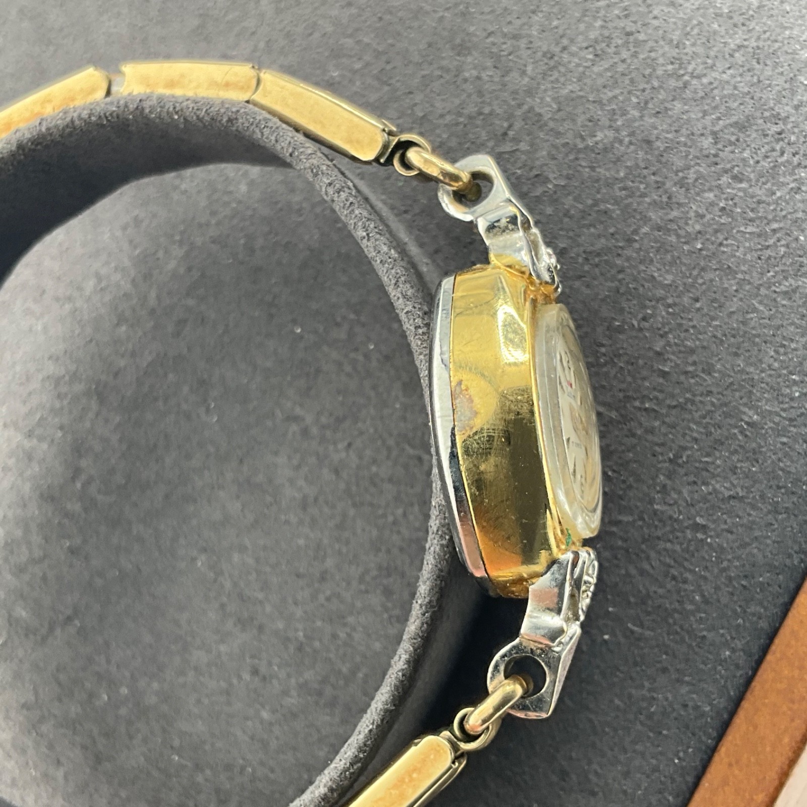 Vintage MCM Waltham Women’s Cocktail Watch 17 Jewels Swiss Wind Up Manual GF