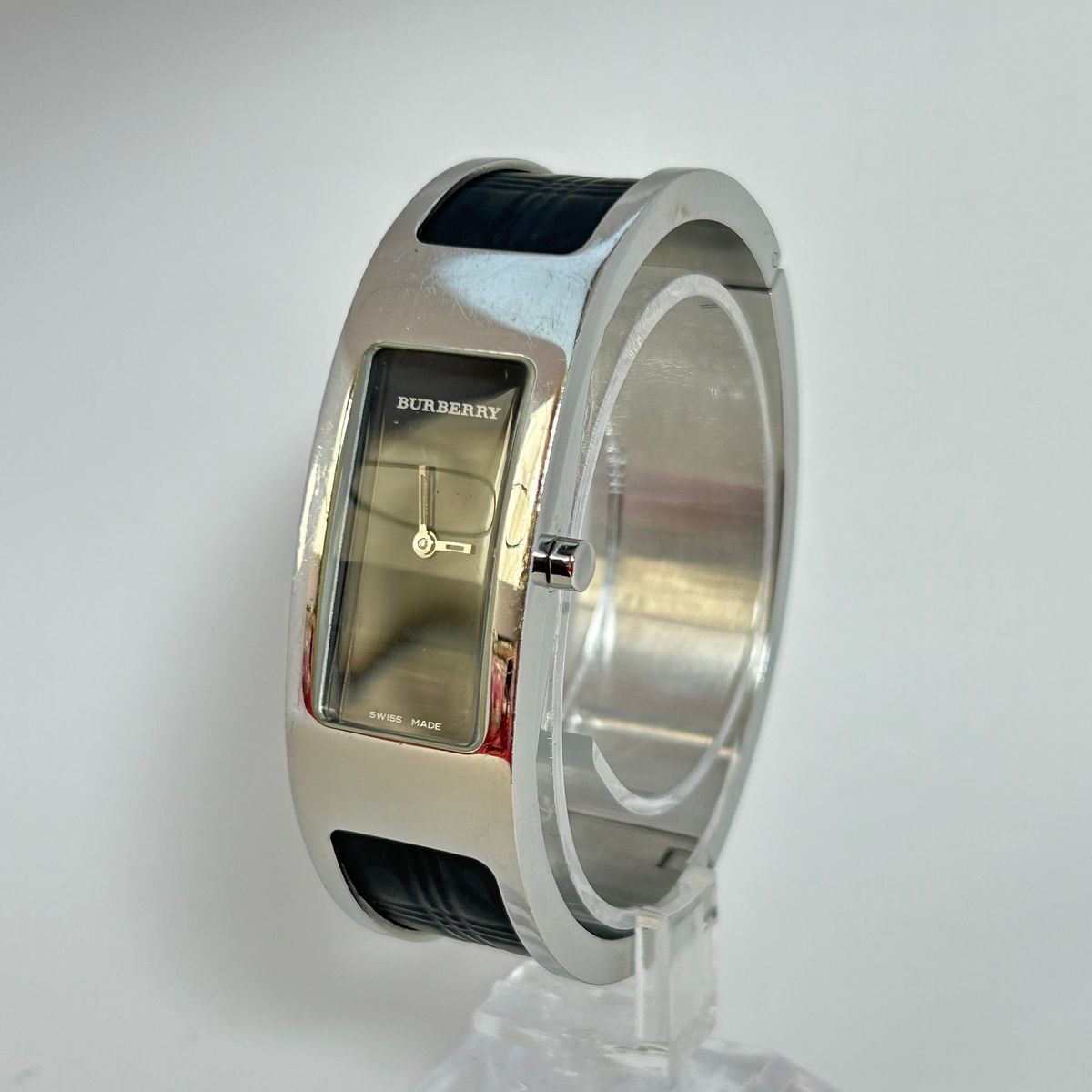 BUBERRY Burberry bangle black quartz ladies