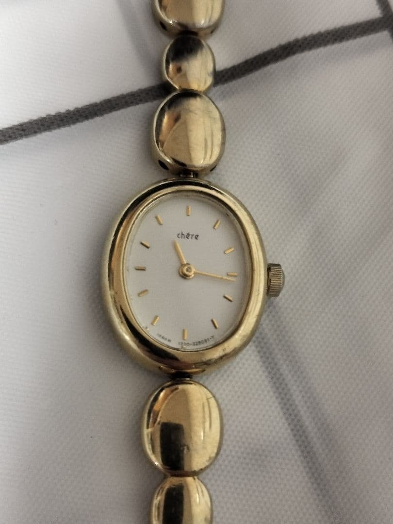 SEIKO Chère Oval-shaped Watch 3220-3231 Gold