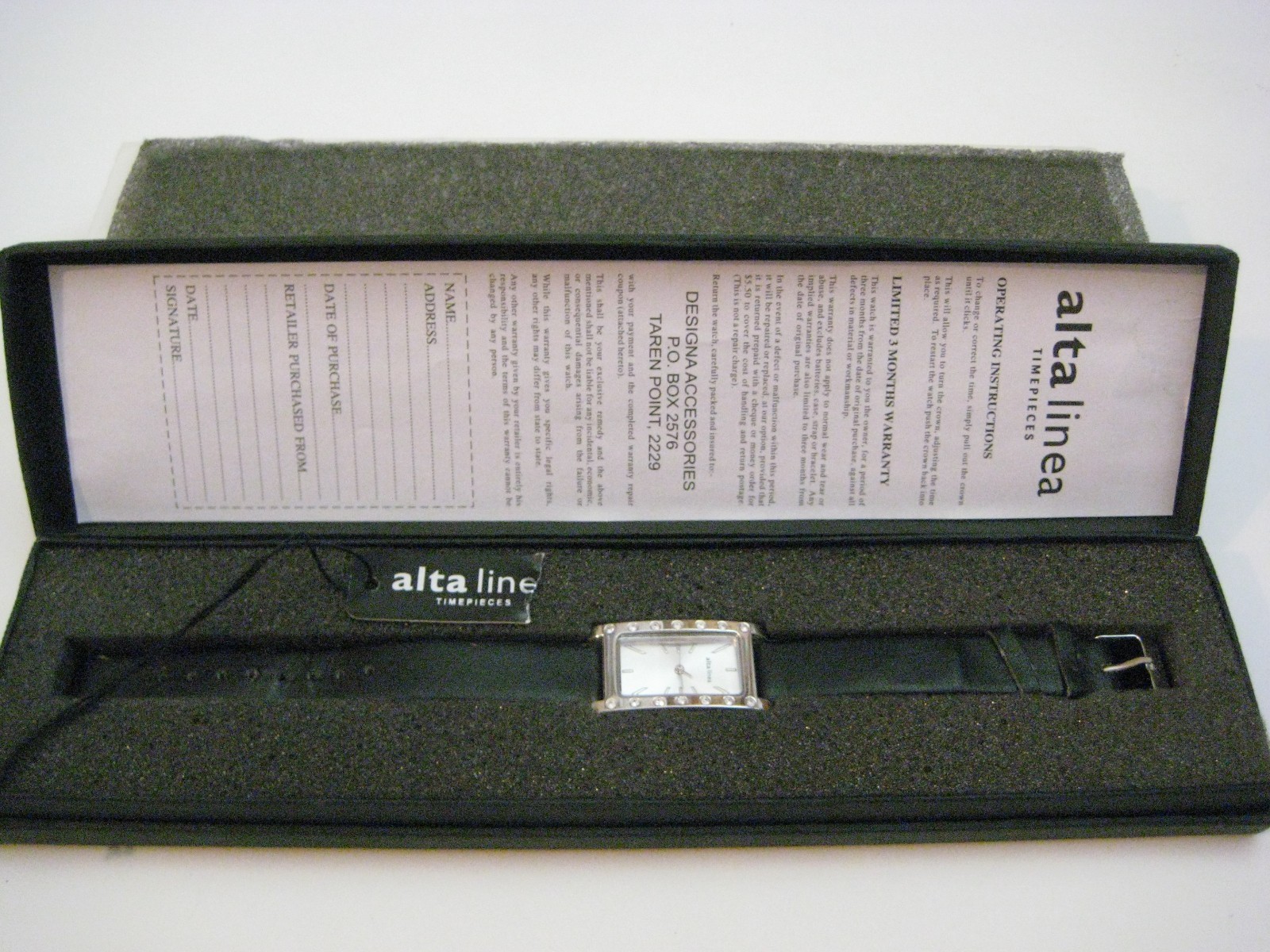 ALTA LINEA womens watch Black LEATHER band Faux Diamonds jewelry AUSTRALIA Time